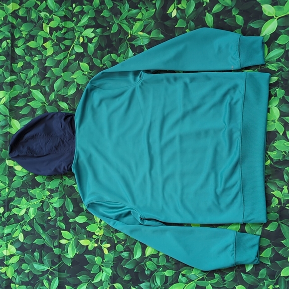 Men's 90's Inspired Xersion Athleisure Quarter Zip Hoodie - Picture 2 of 9